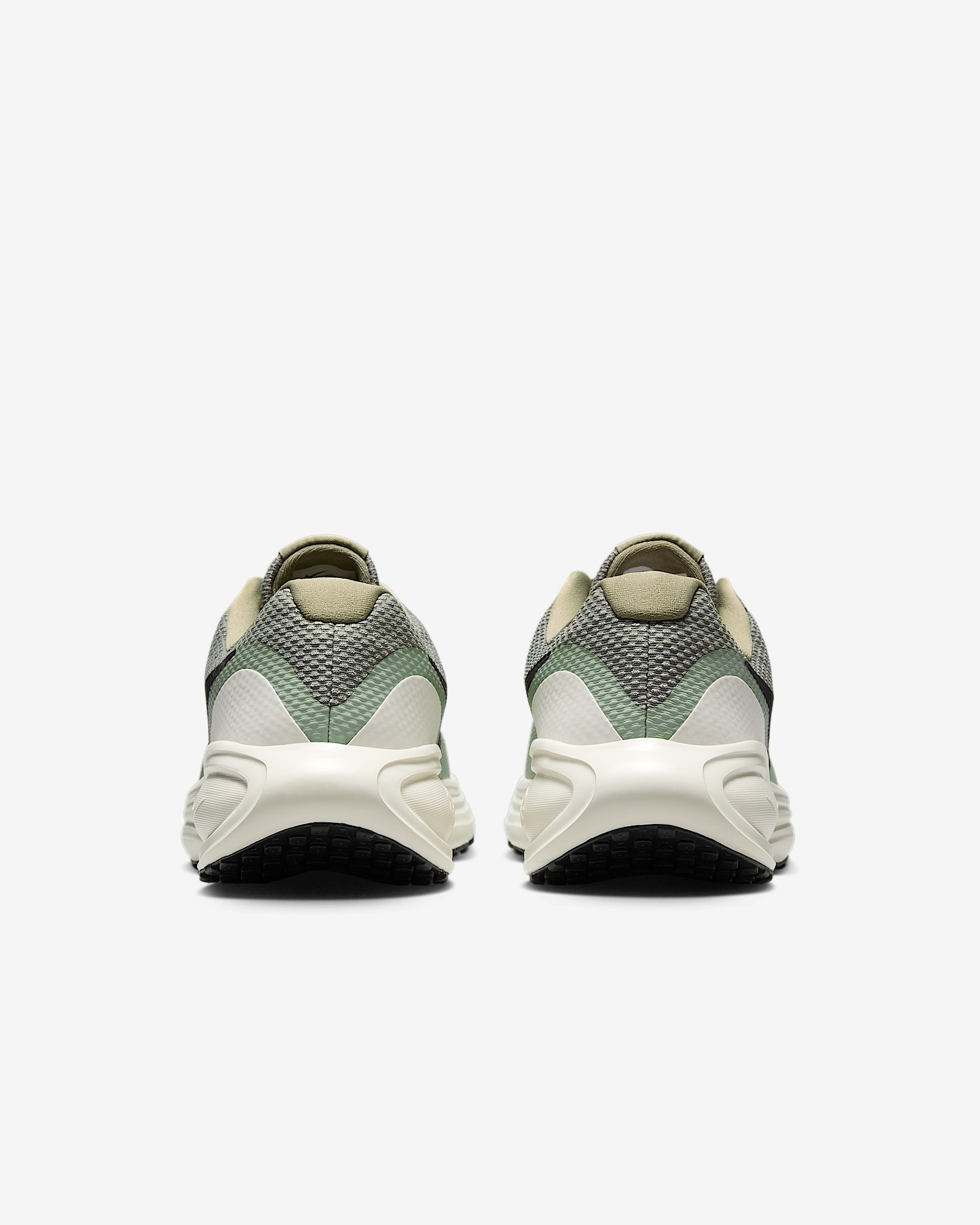 Nike Revolution 8 Men's Road Running Shoes - 6