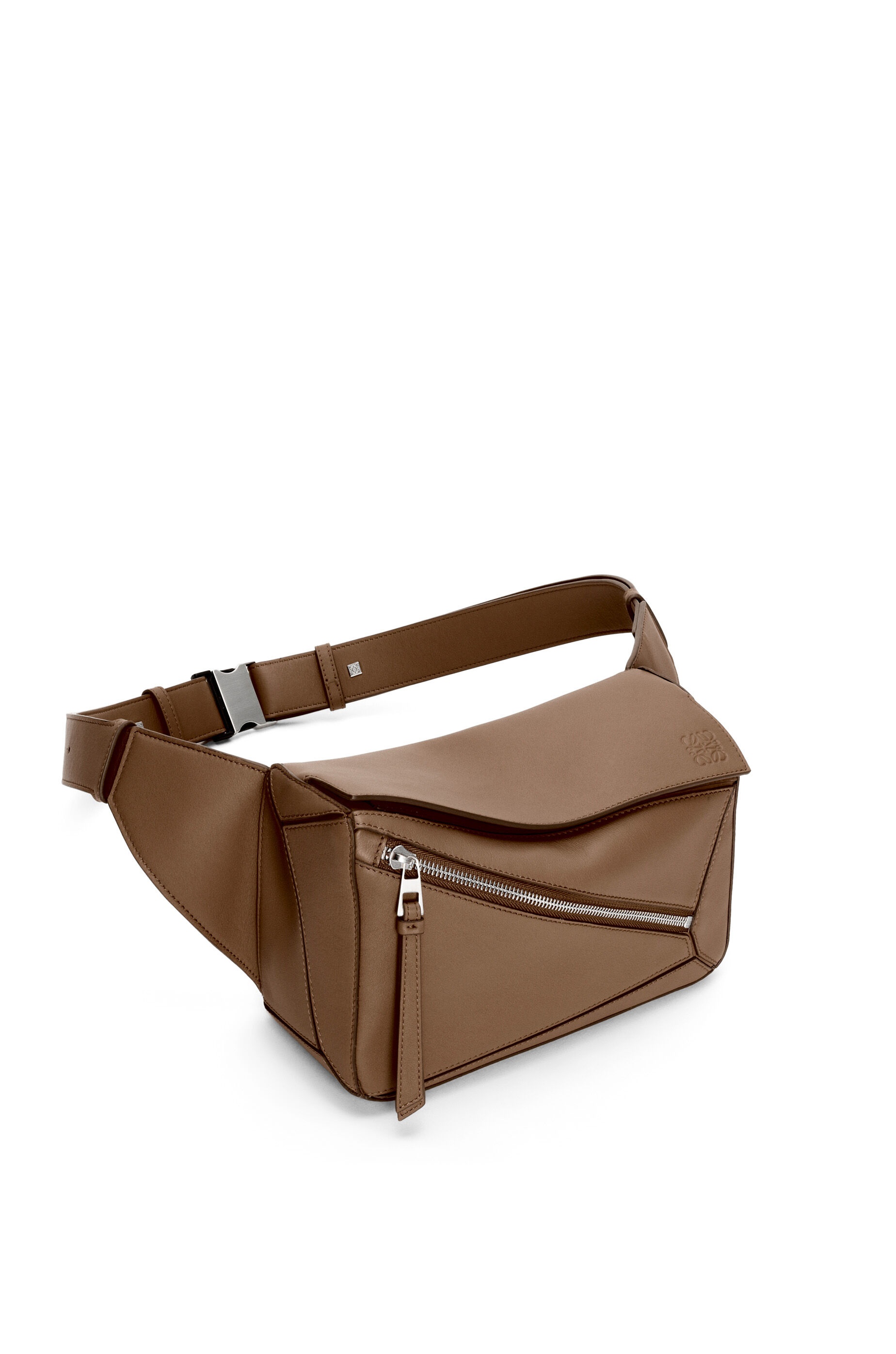 Small Puzzle bumbag in classic calfskin - 3