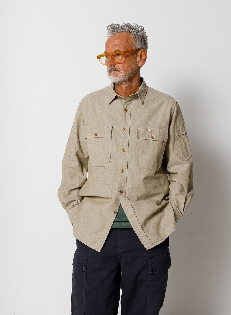 Nigel Cabourn Field Shirt in Tan outlook
