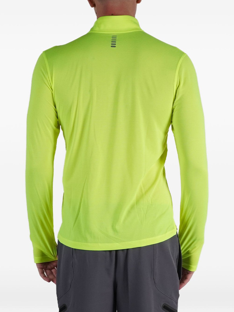 zip T-shirt 3