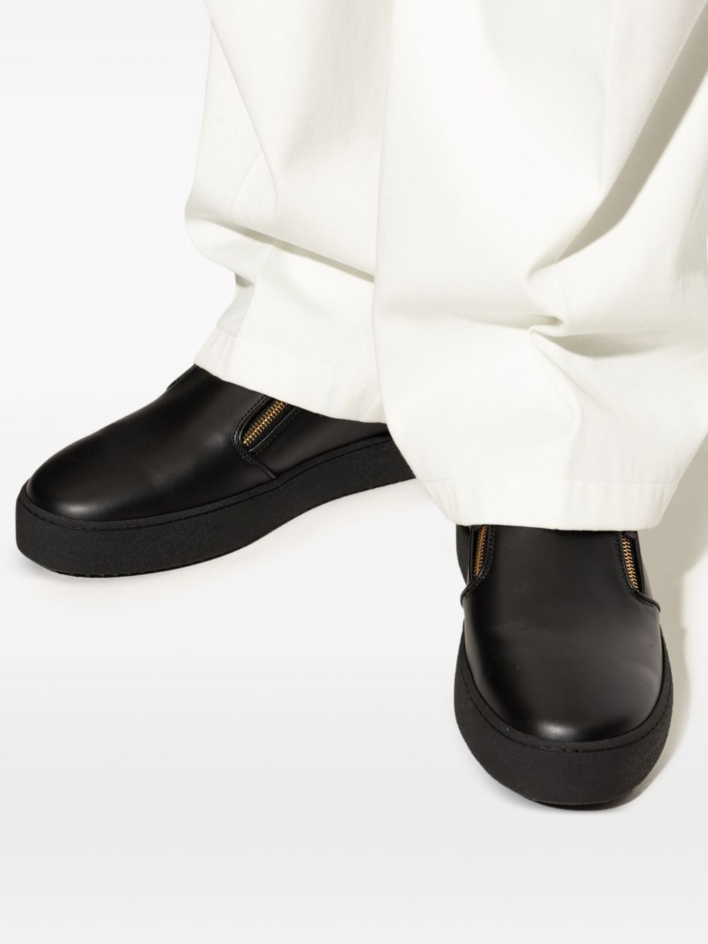 zip-detail leather sneakers - 4