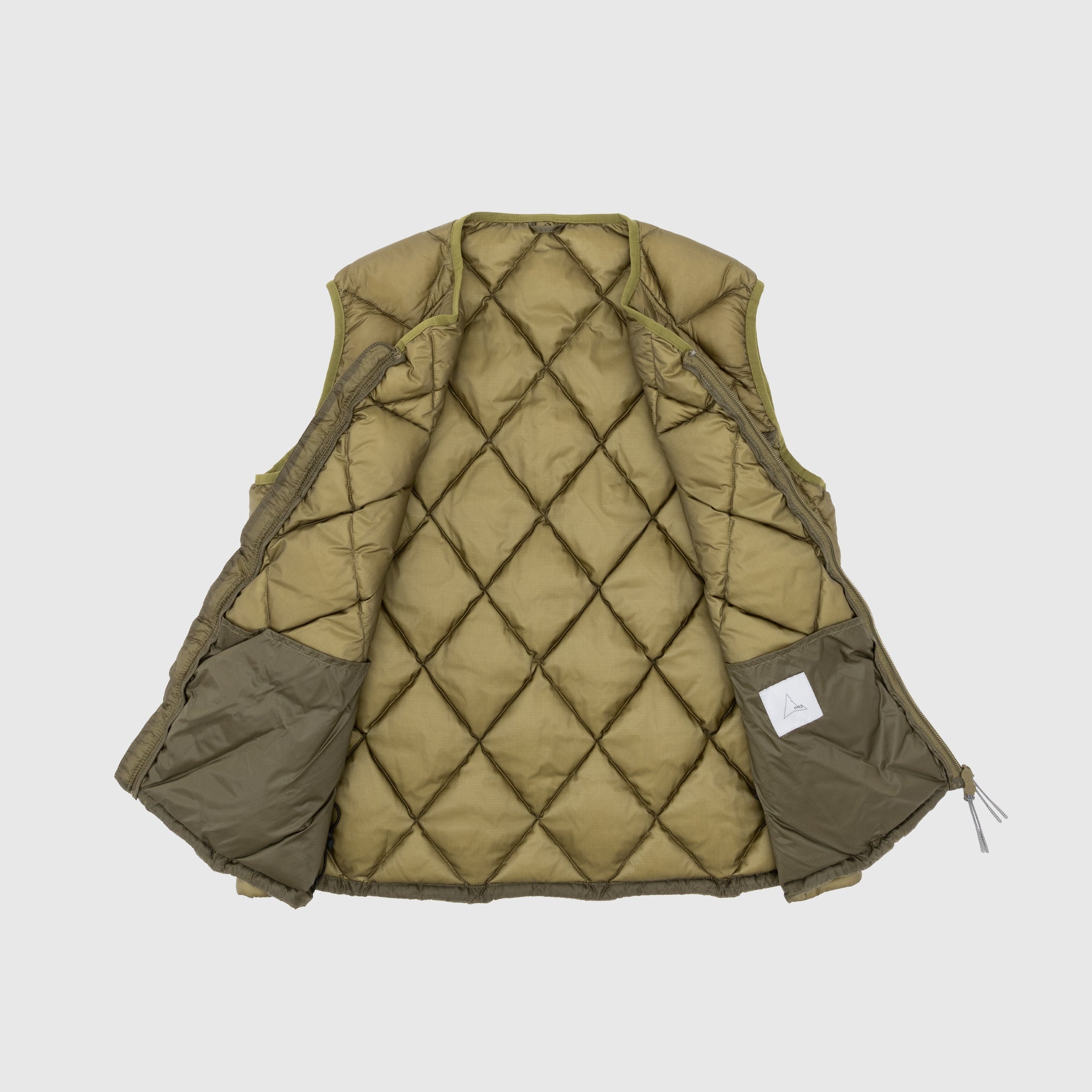 LIGHT DOWN VEST - 7