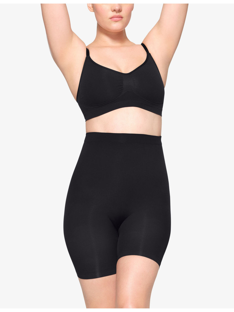 SKIMS Sculpt fitted stretch-woven shorts outlook