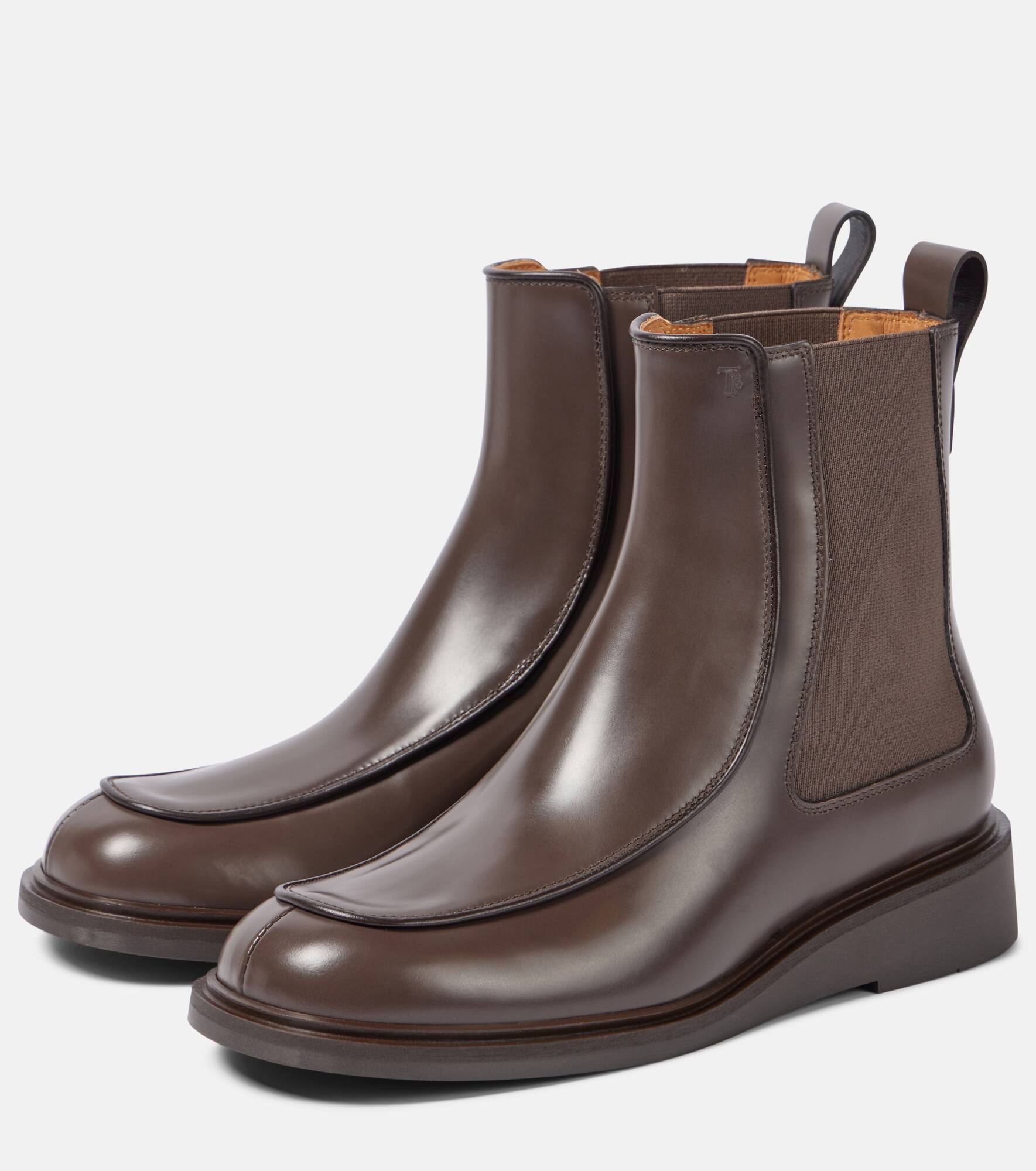 Brushed leather Chelsea boots - 3