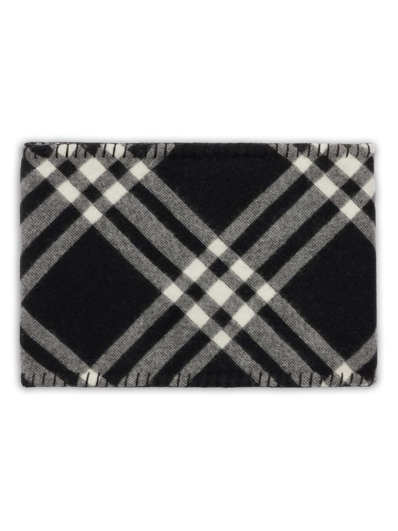 Burberry cashmere snood outlook