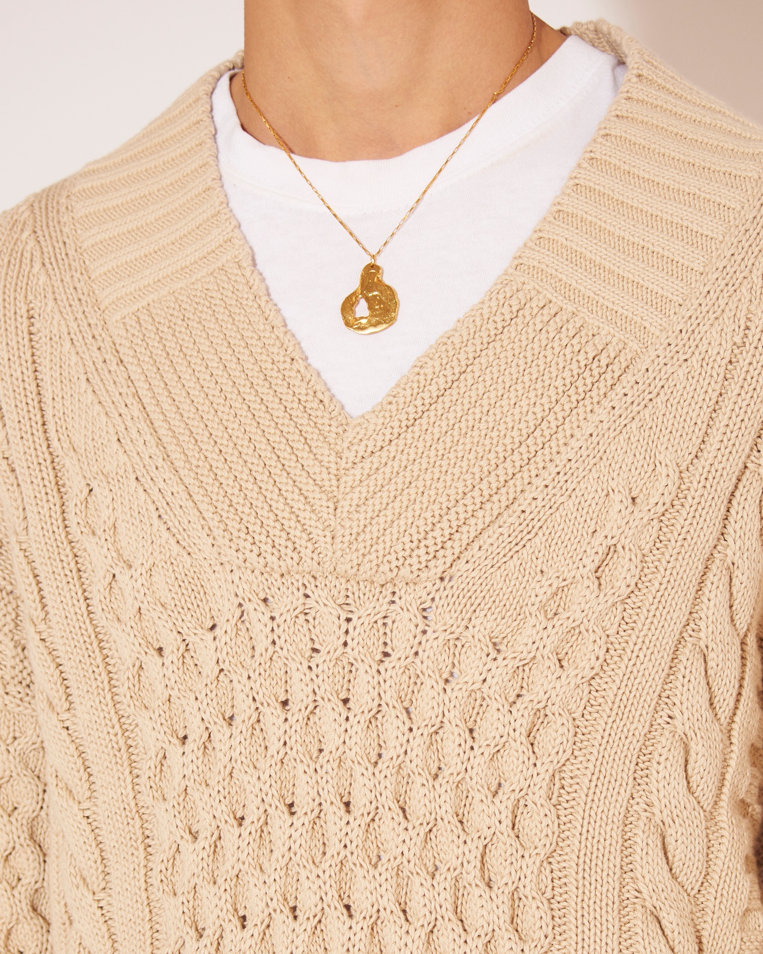 SYED - Cotton-cable oversized v-neck sweater - Pebble - 6