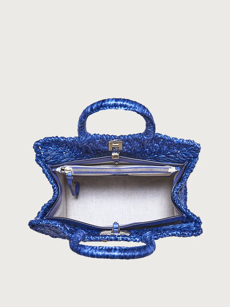 FERRAGAMO STUDIO BOX BAG (M) 4