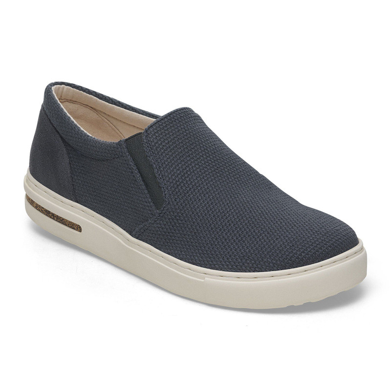 BIRKENSTOCK Oswego outlook