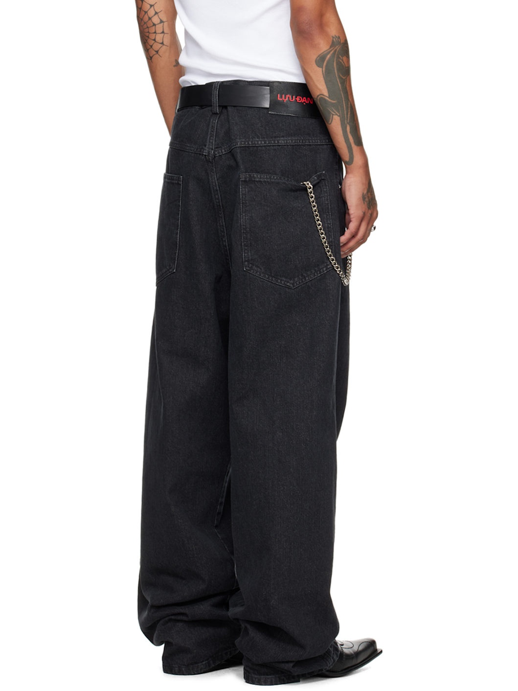 Black Unisex Pleated Front Jeans - 3