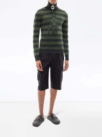 JW Anderson straight-leg cargo shorts outlook