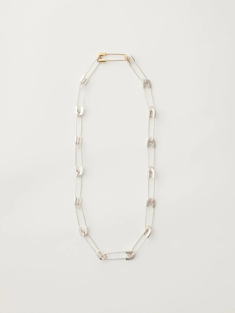 SAFETY PIN LINK NECKLACE - 1