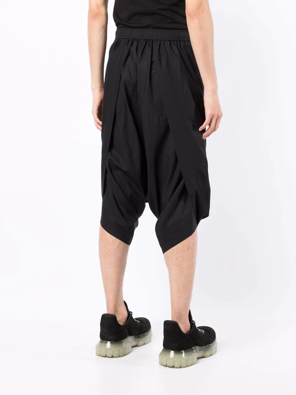 drop-crotch cropped trousers - 4