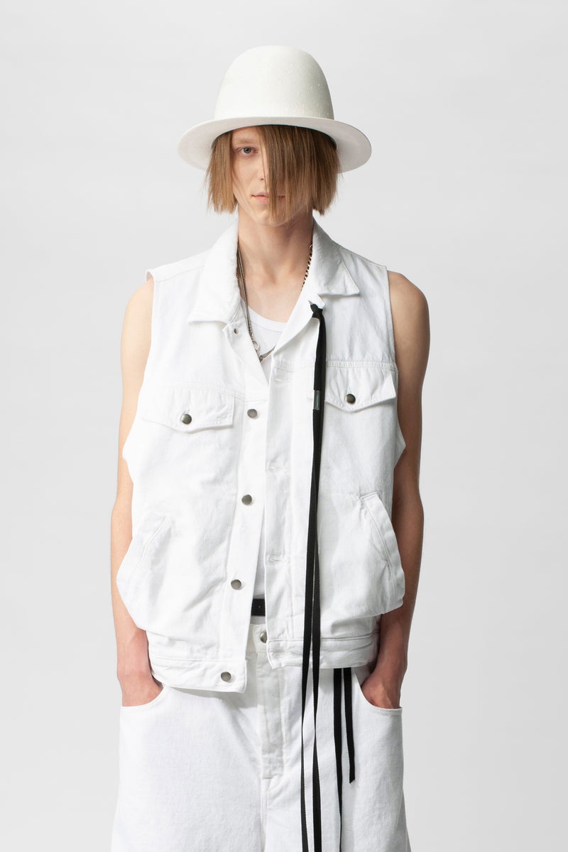 Benoit 5-Pockets High Comfort Sleeveless Jacket - 1