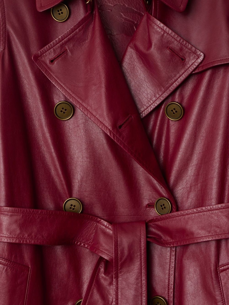 Burberry Kensington trench coat outlook
