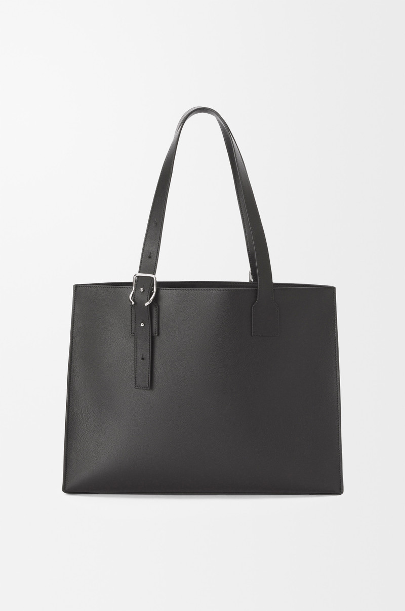 Buckle Horizontal Tote in classic calfskin 3
