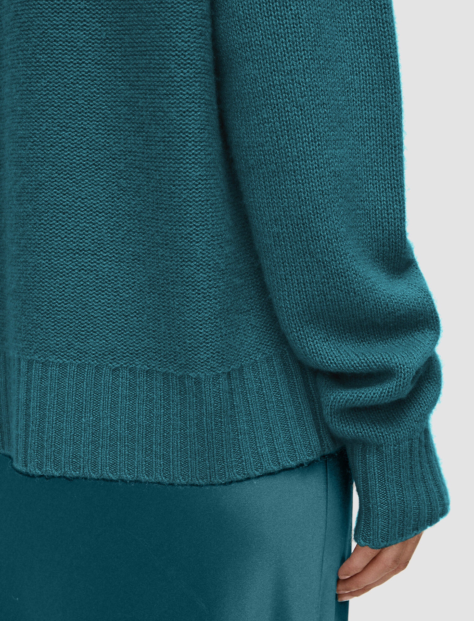 Open Cashmere Round Neck Jumper - 5