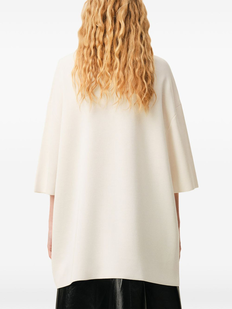 short-sleeved V-neck sweater 4