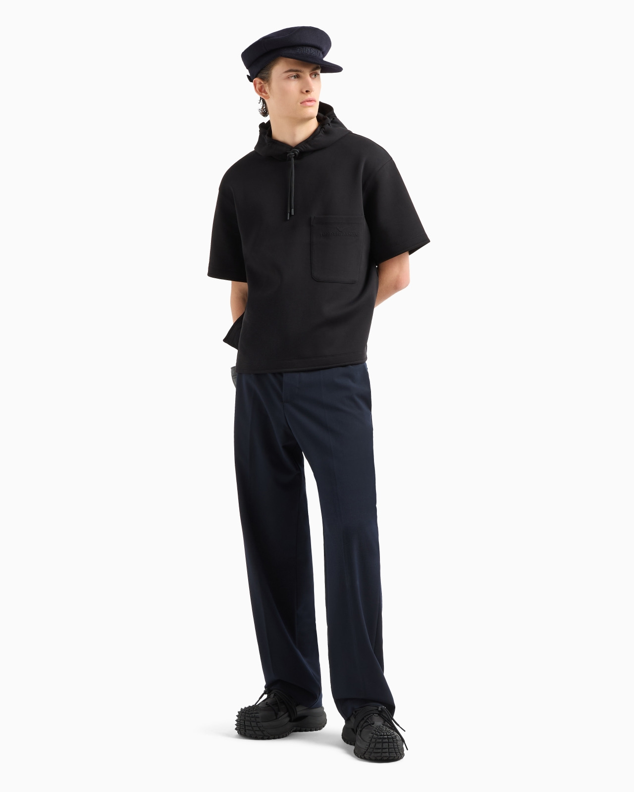 Short-sleeved double-jersey hooded sweatshirt with a patch pocket - 4