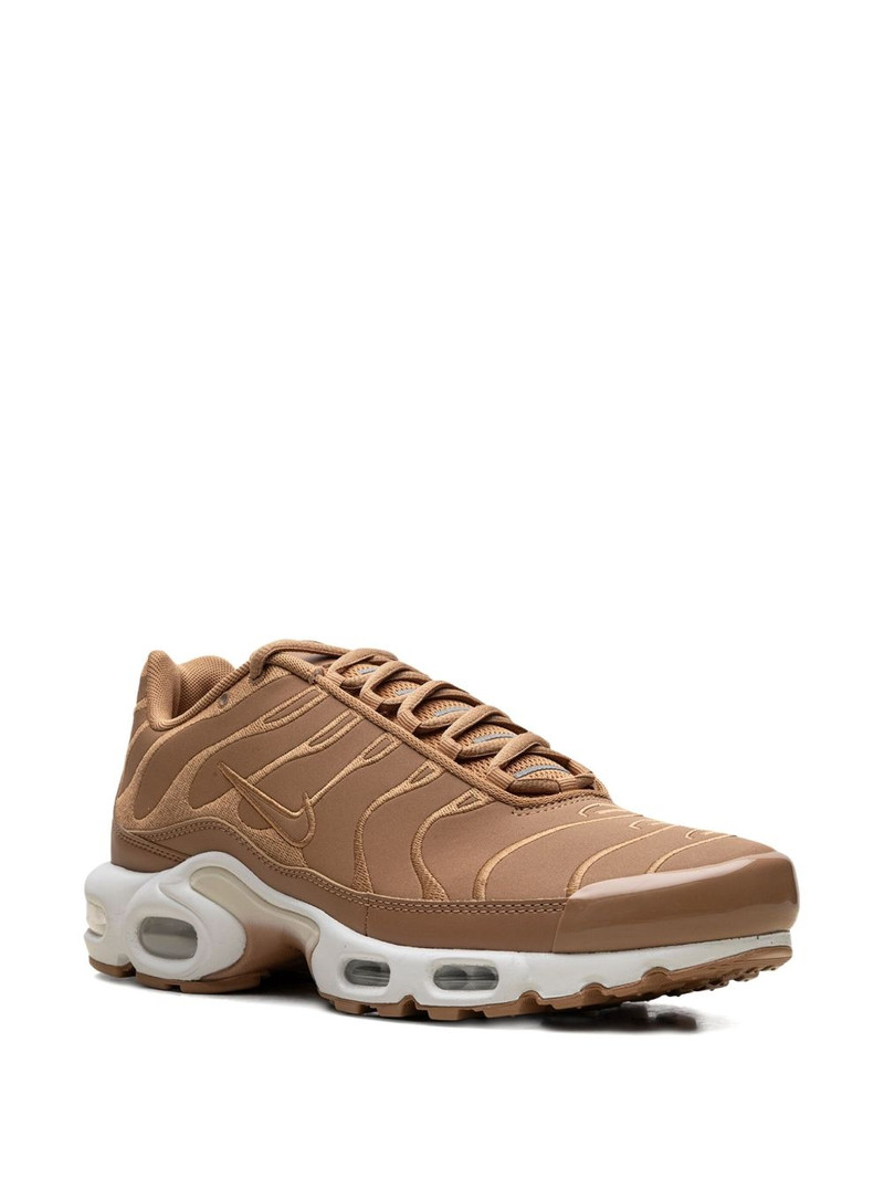 Nike Air Max Plus "Flax/Sail" sneakers outlook