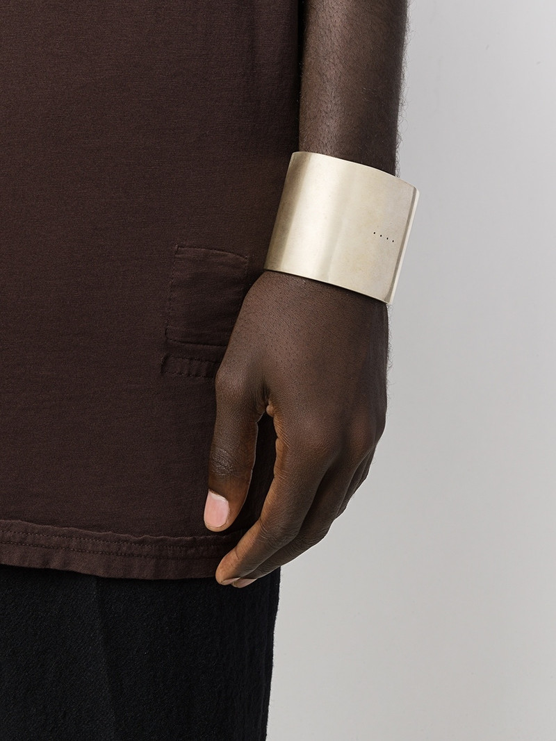 Parts of Four Ultra Reduction cuff outlook