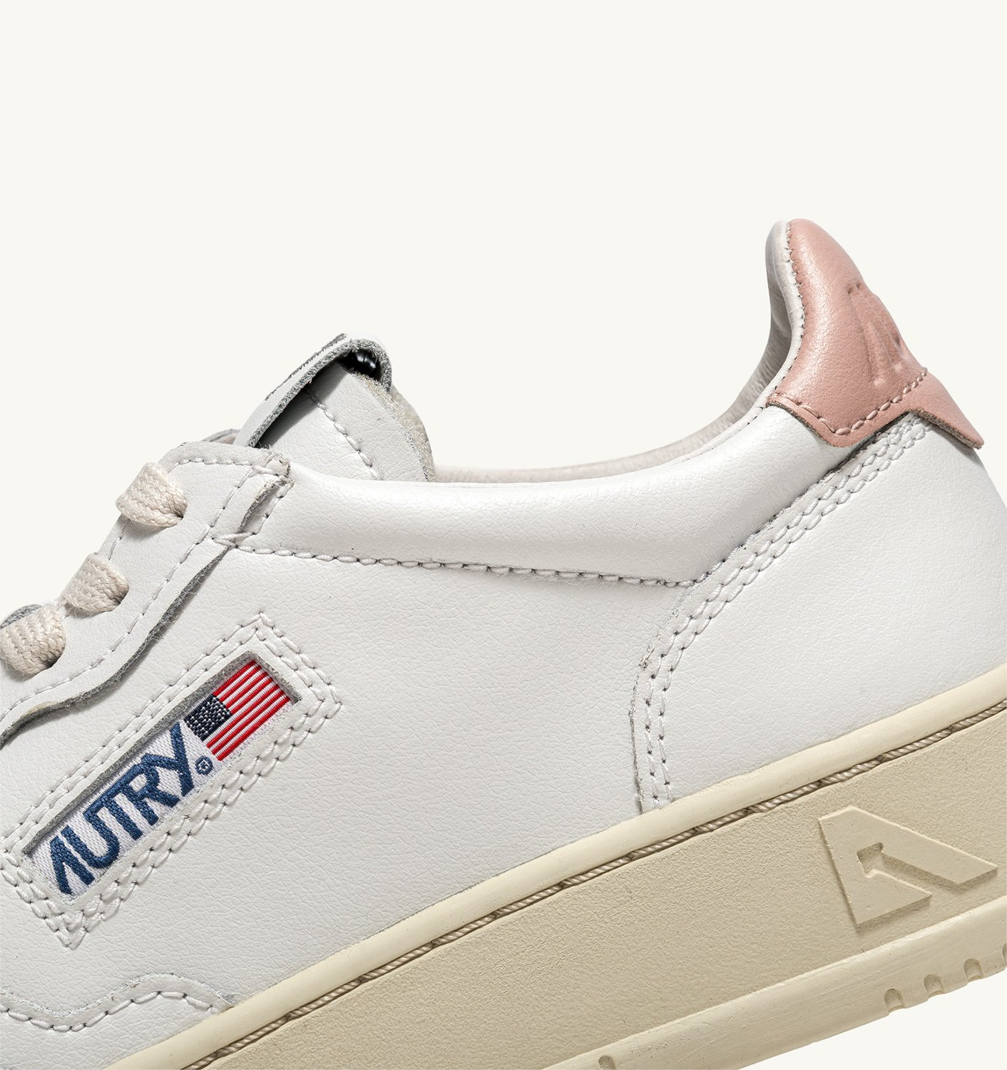 MEDALIST LOW SNEAKERS IN WHITE AND PINK LEATHER - 6