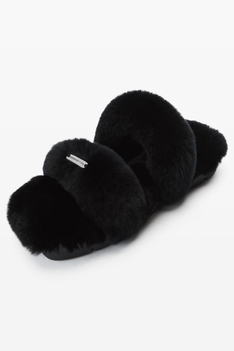 Alexander Wang jay flatform sandal in rabbit fur outlook
