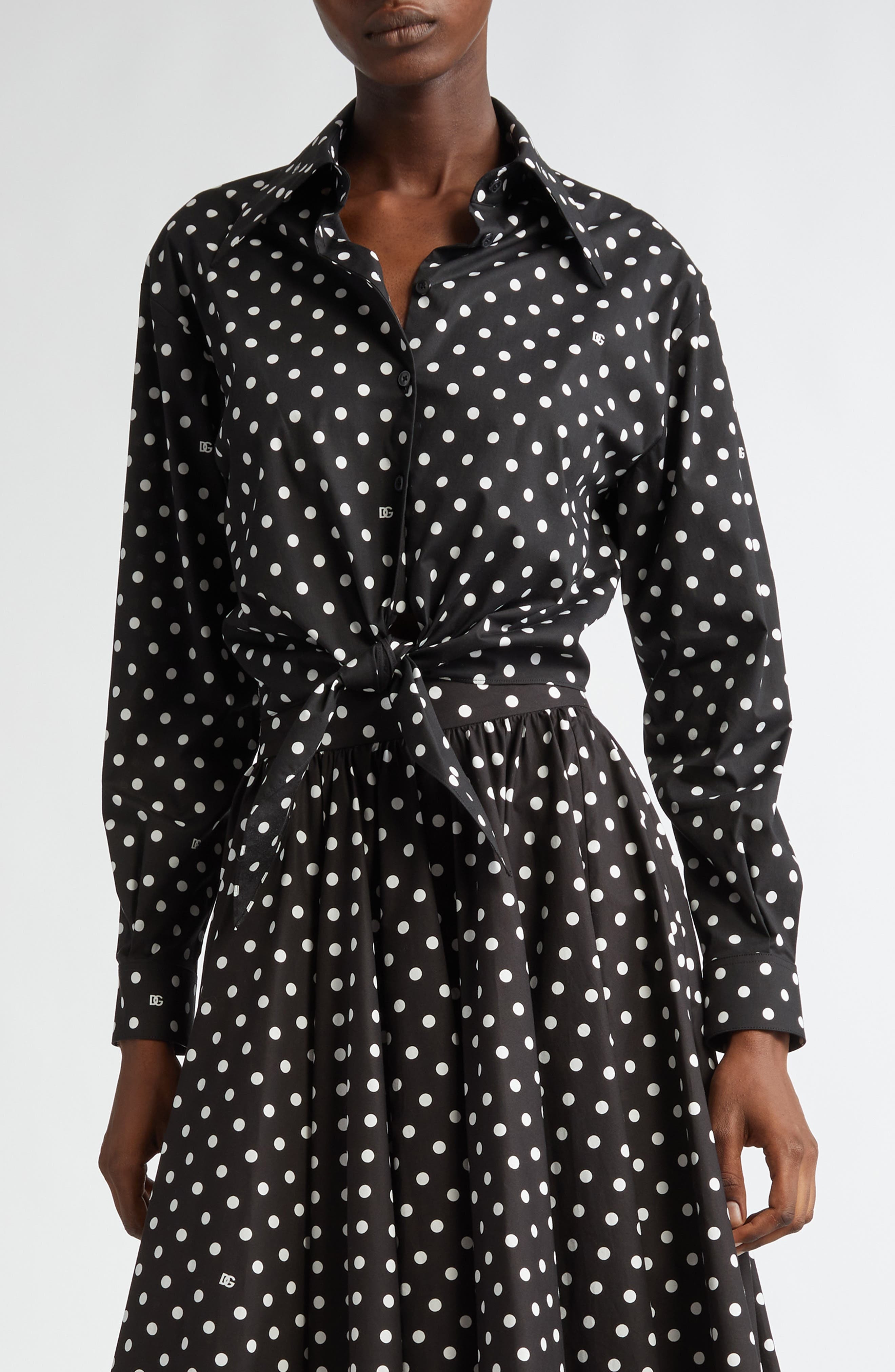 Dolce&Gabbana Polka Dot Long Sleeve Button-Up Crop Shirt in Hnzqw Pois Picc 0 8 F.nero at Nordstrom - 1