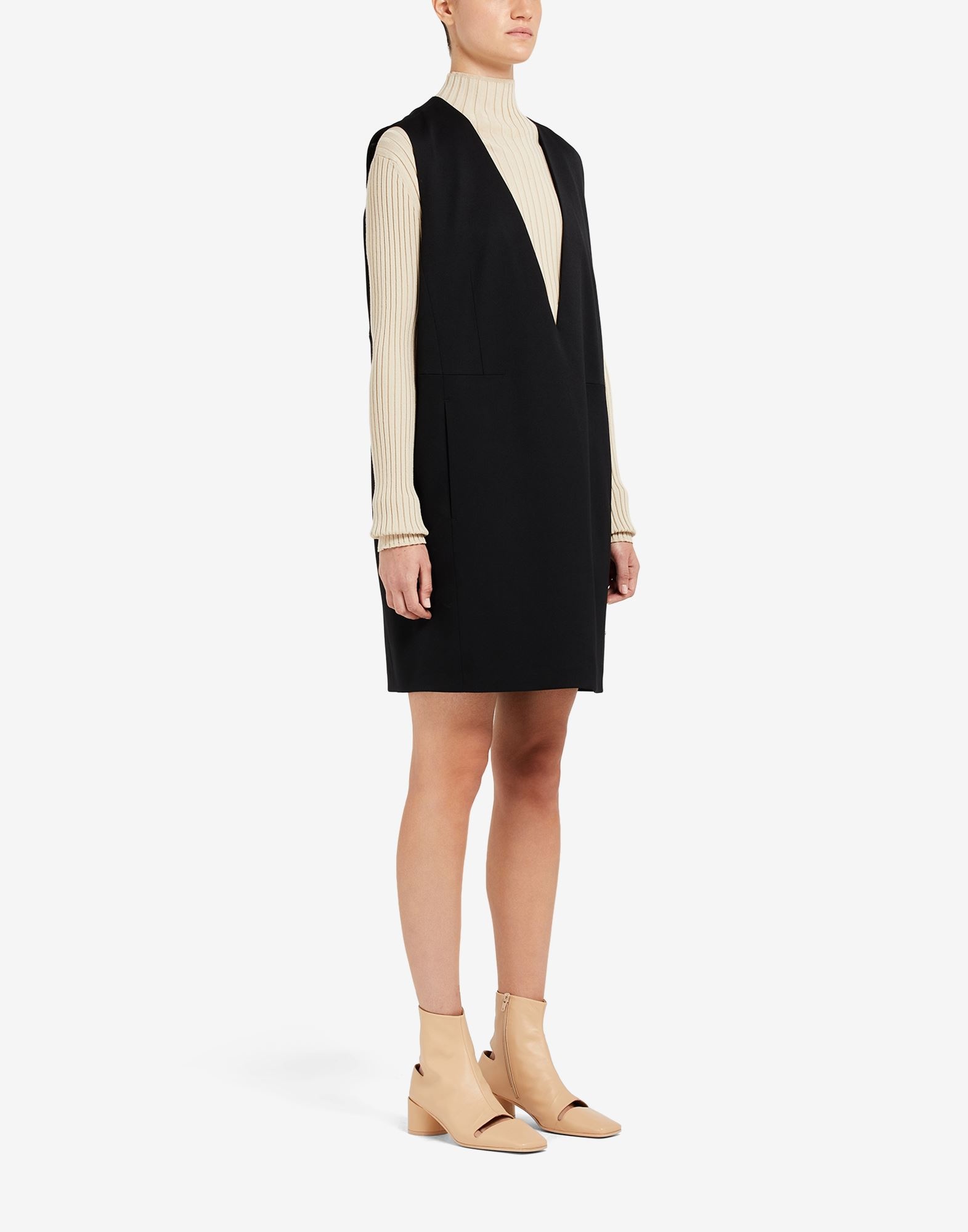 V-neck dress - 3