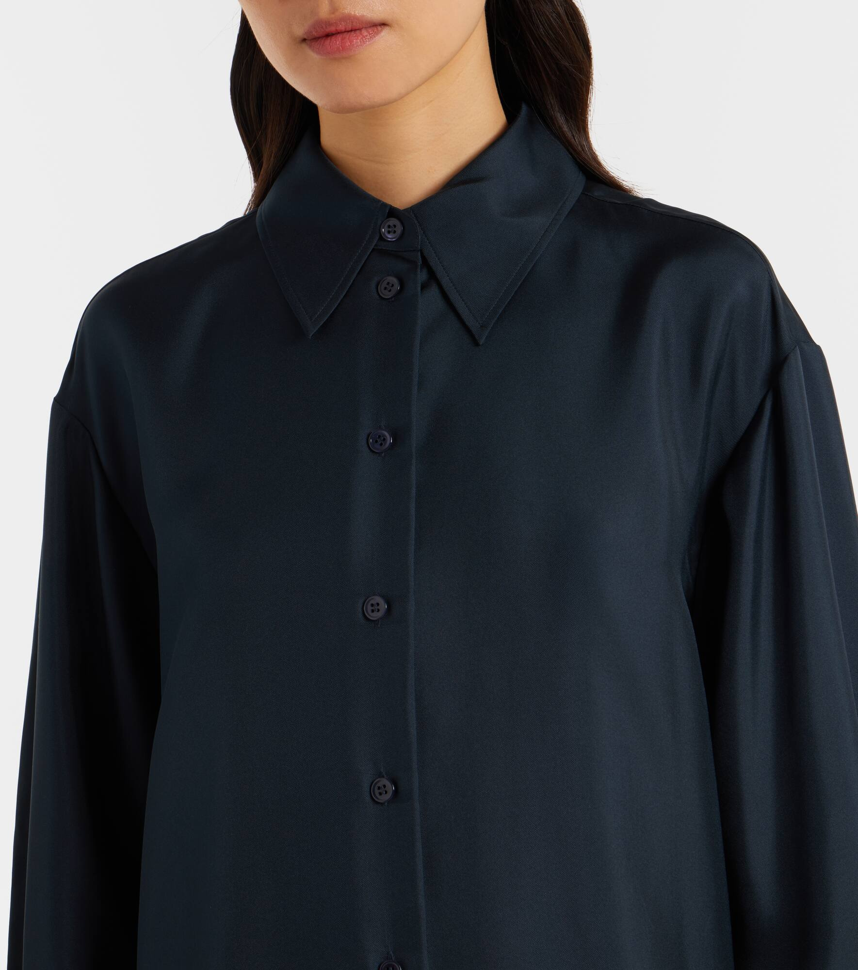 Oversized silk satin shirt - 4