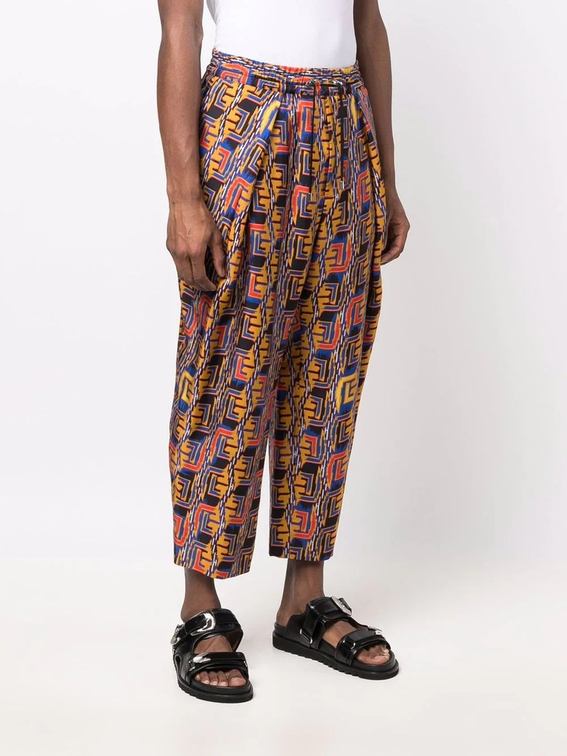 graphic-print cropped trousers 3