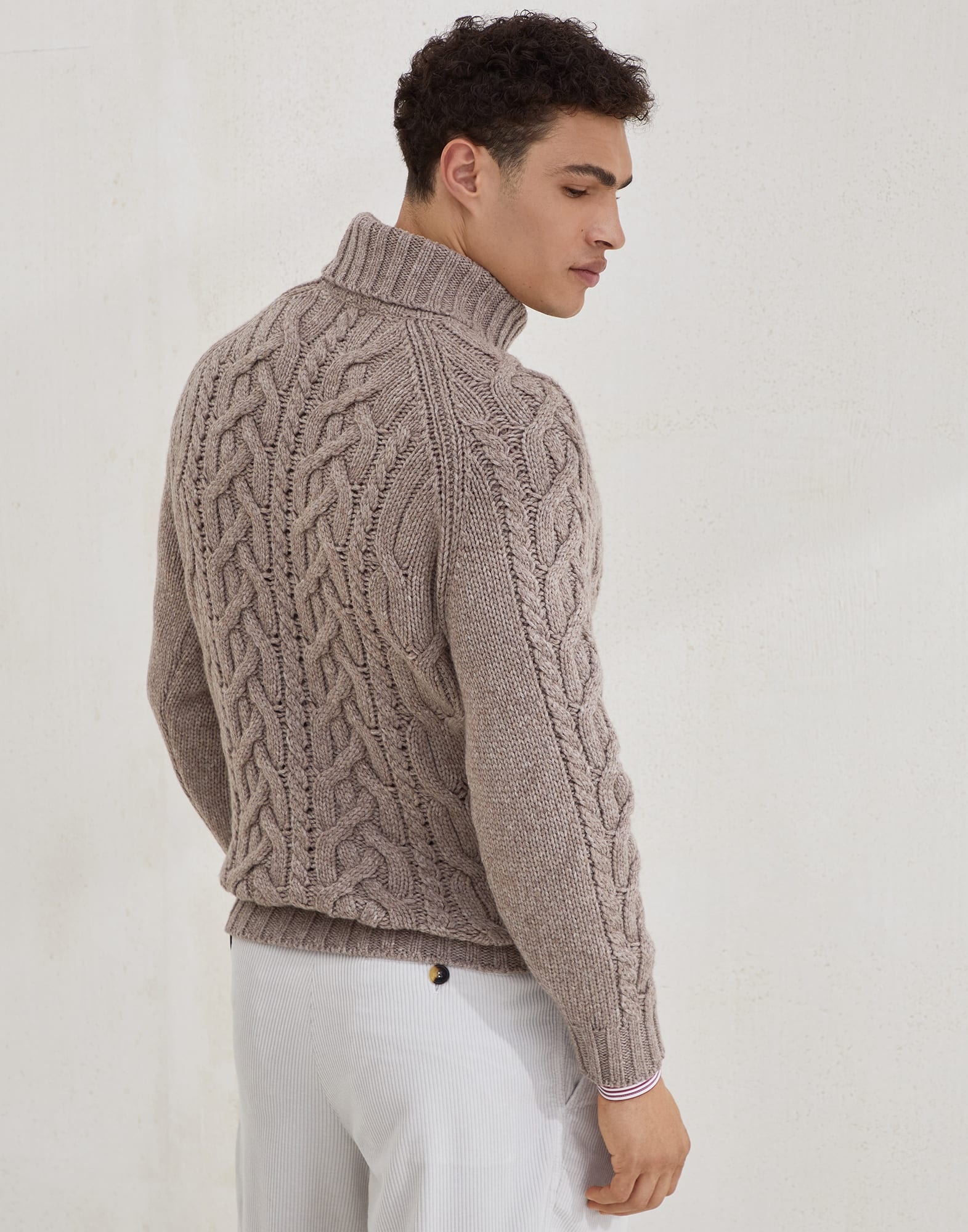 Cashmere Feather yarn cable knit turtleneck sweater - 2