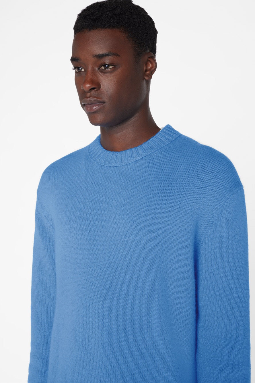 The Cashmere Crewneck Sweater in Bright Blue - 2