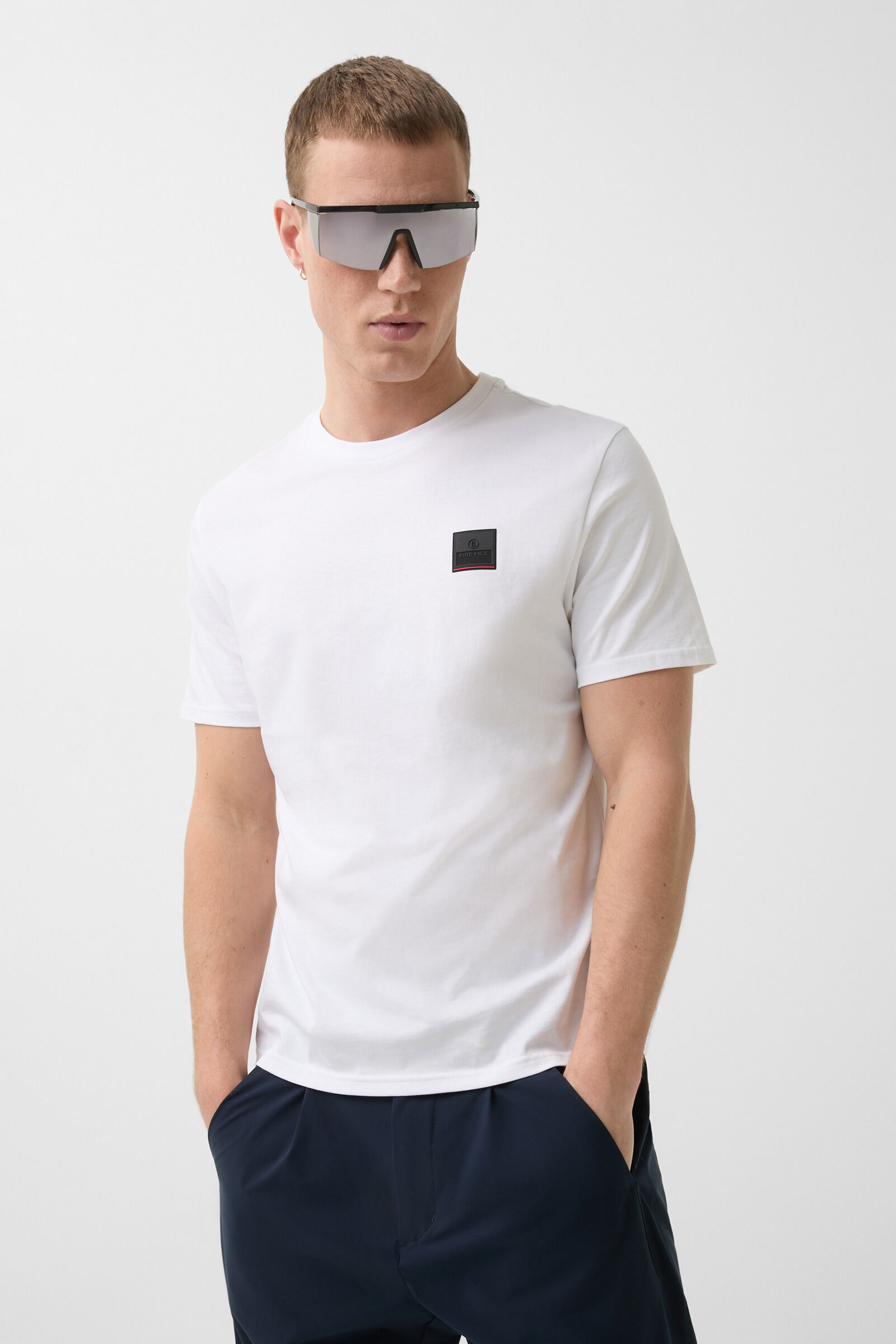 Vito T-shirt in White - 2