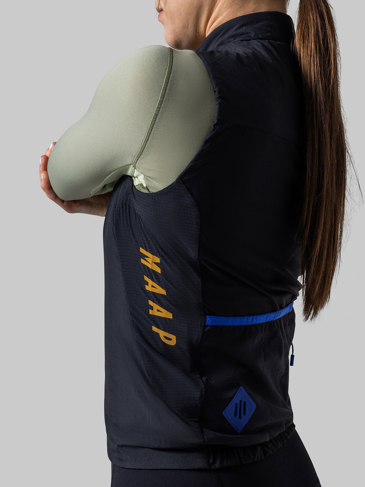 Women's Alt_Road™ Thermal Vest - 5