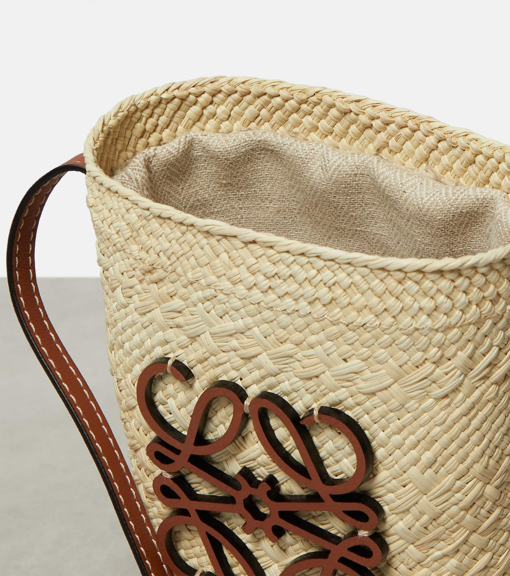 Paula's Ibiza Anagram bucket bag - 3