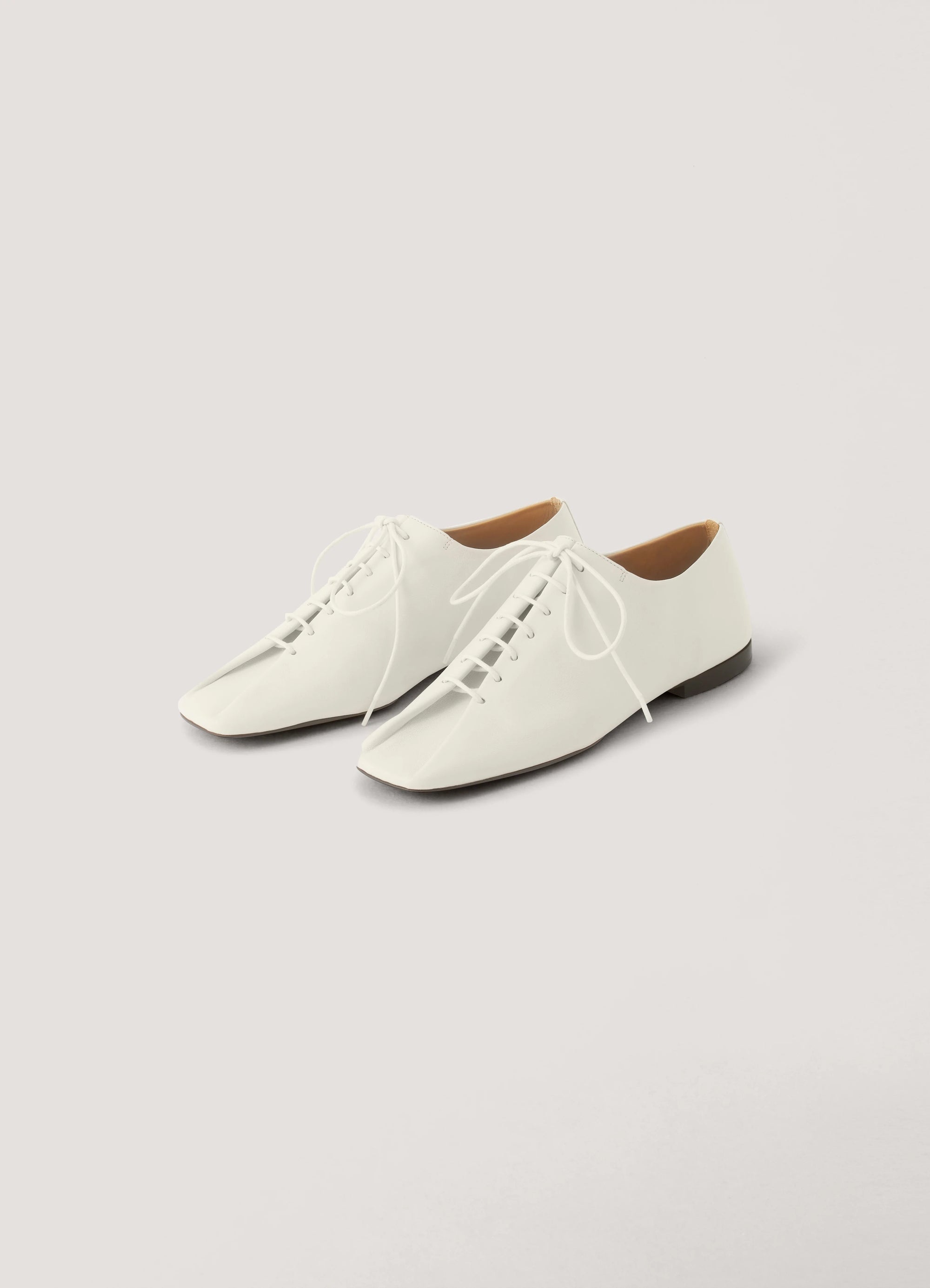 FLAT DERBIES
SATIN NAPPA LEATHER - 2