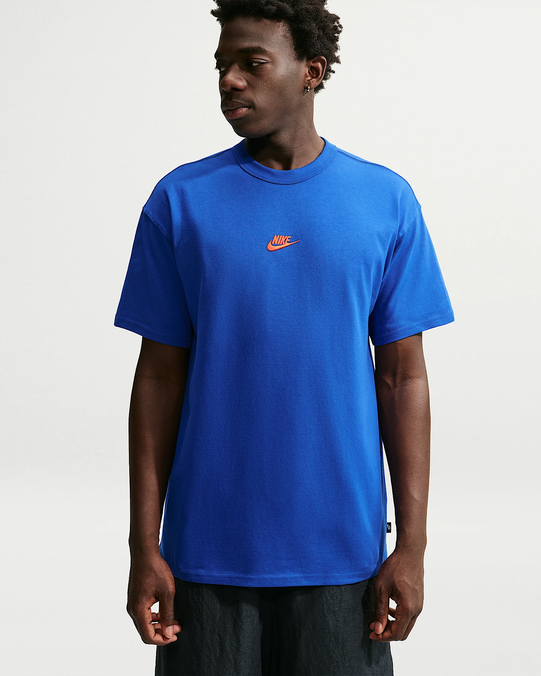 Nike Sportswear Premium Essentials Men's T-Shirt - 1