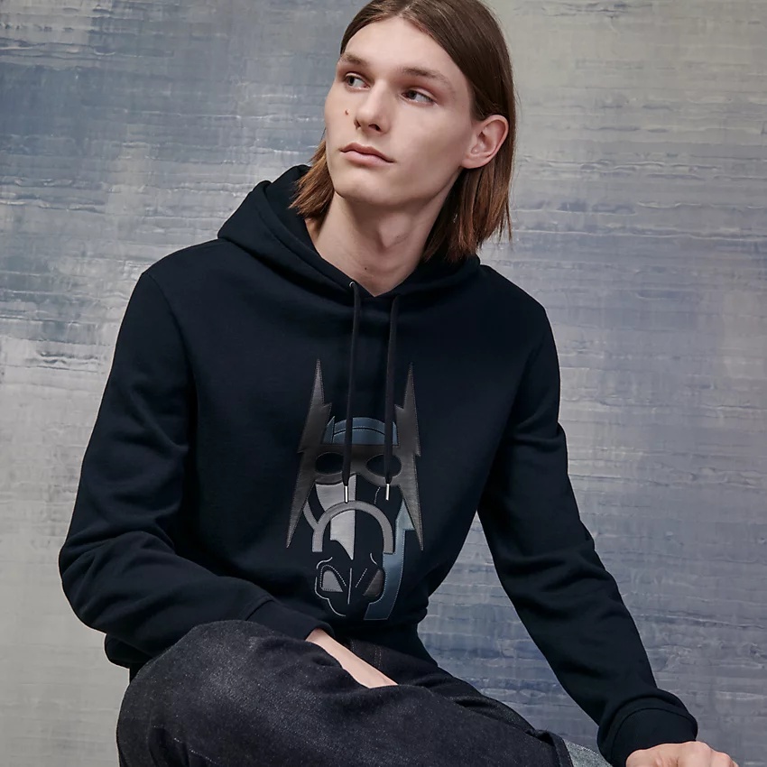 Hooded sweater - 1