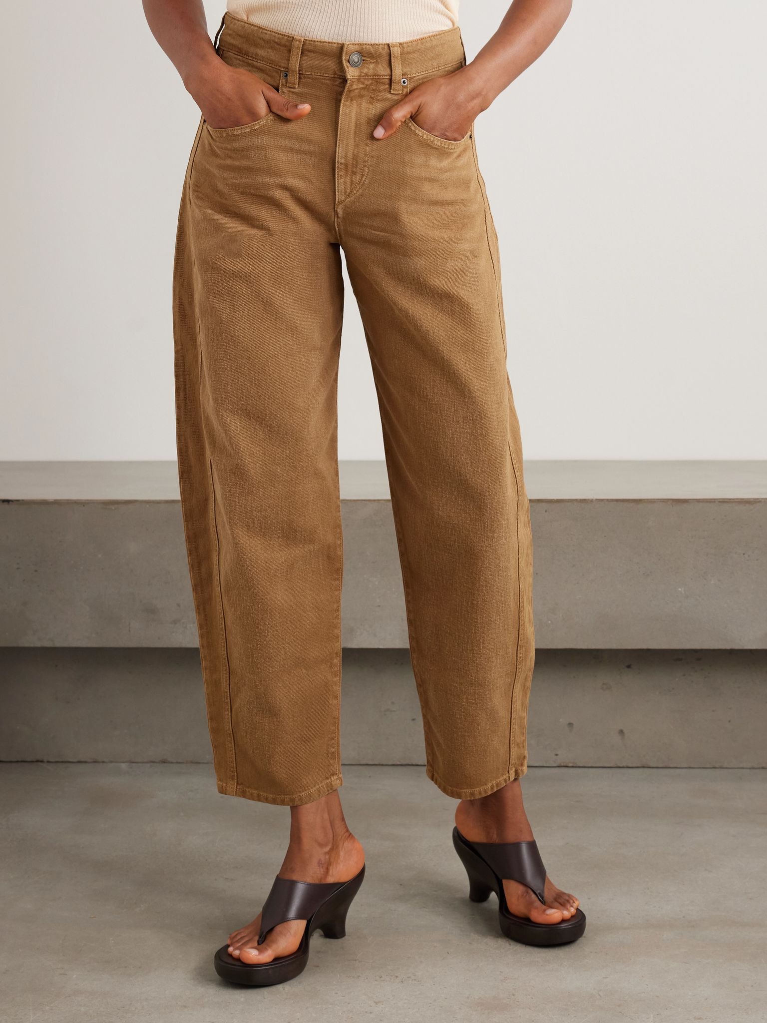 Oriane mid-rise barrel-leg jeans Brown - 3