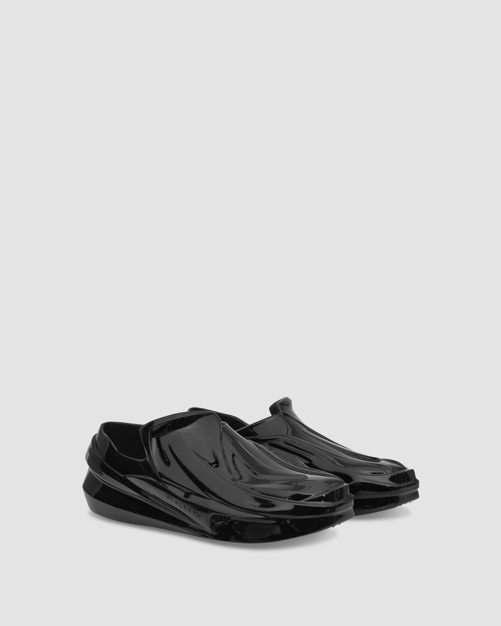 MONO SLIP ON SHINY BLACK - 2