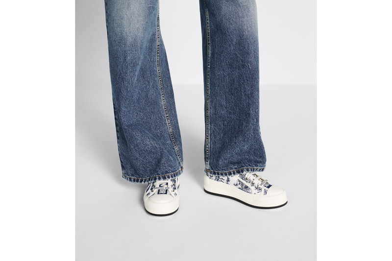 Dior Walk'n'Dior Platform Sneaker outlook