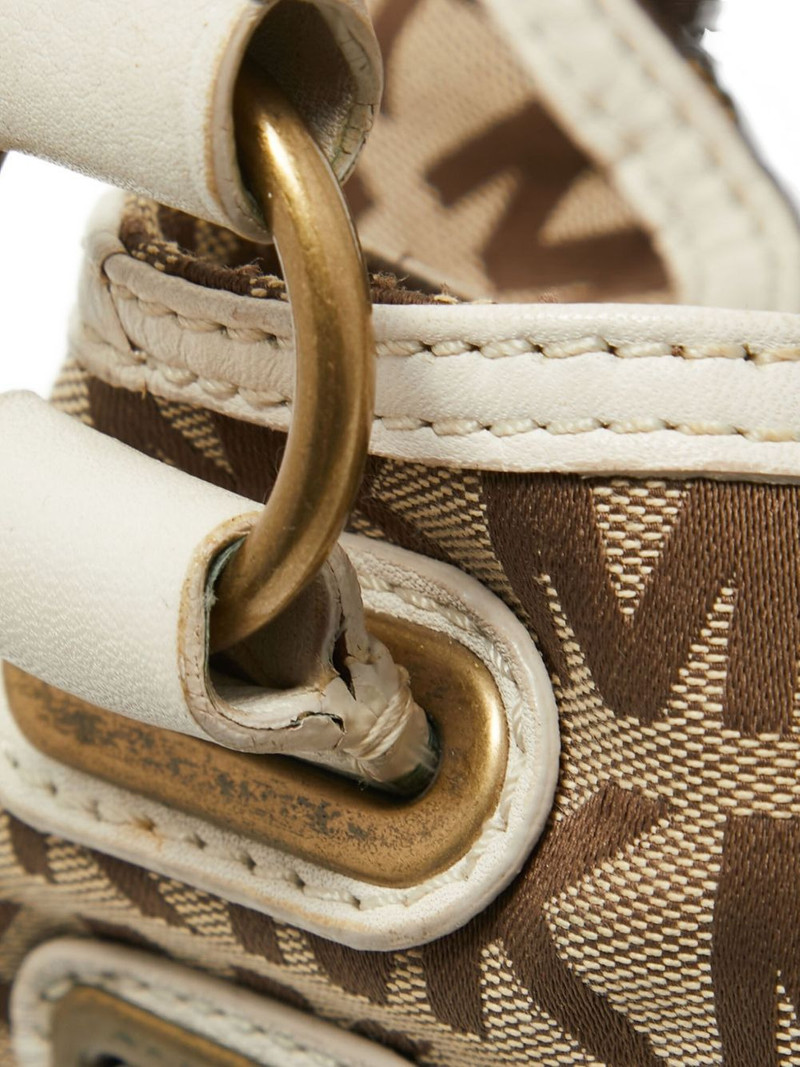 767521 Beige 4