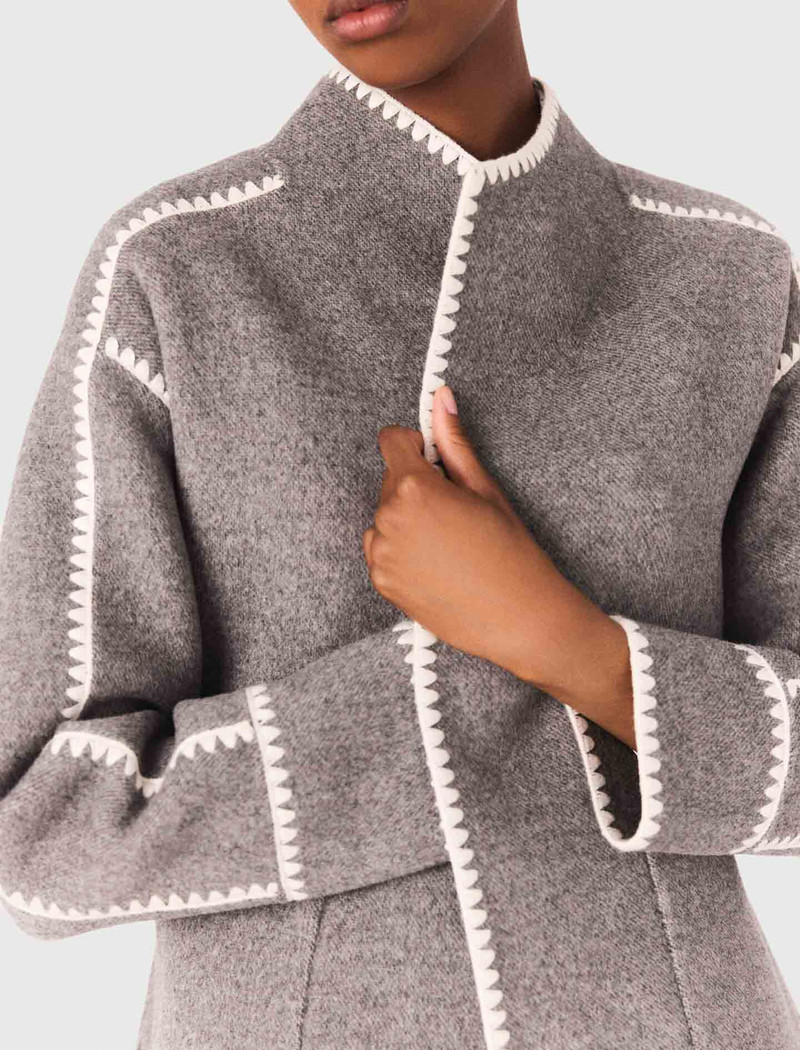 Double-faced coat with trim 8