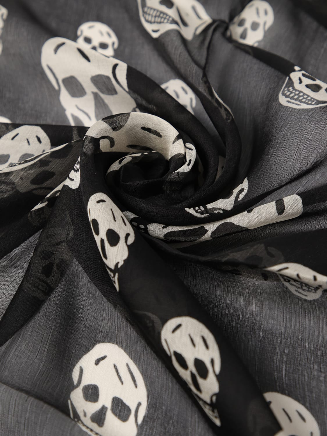 Scarf woman McQueen - 3