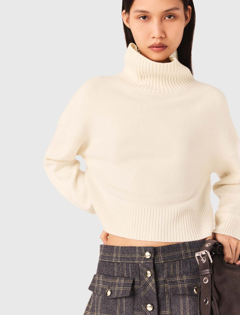 High-neck cashmere sweater 6