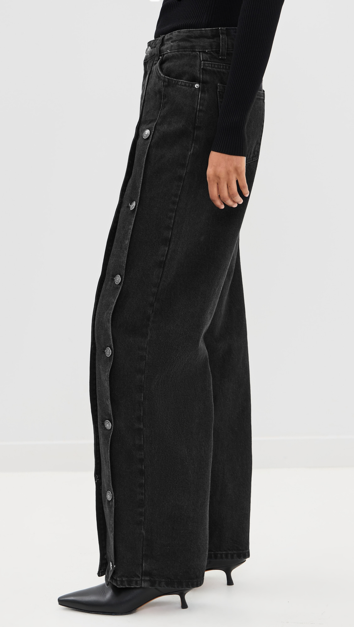 Button Detail Wide Jeans - 3