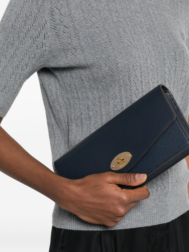 Mulberry Darley twist-lock-fastening clutch bag outlook