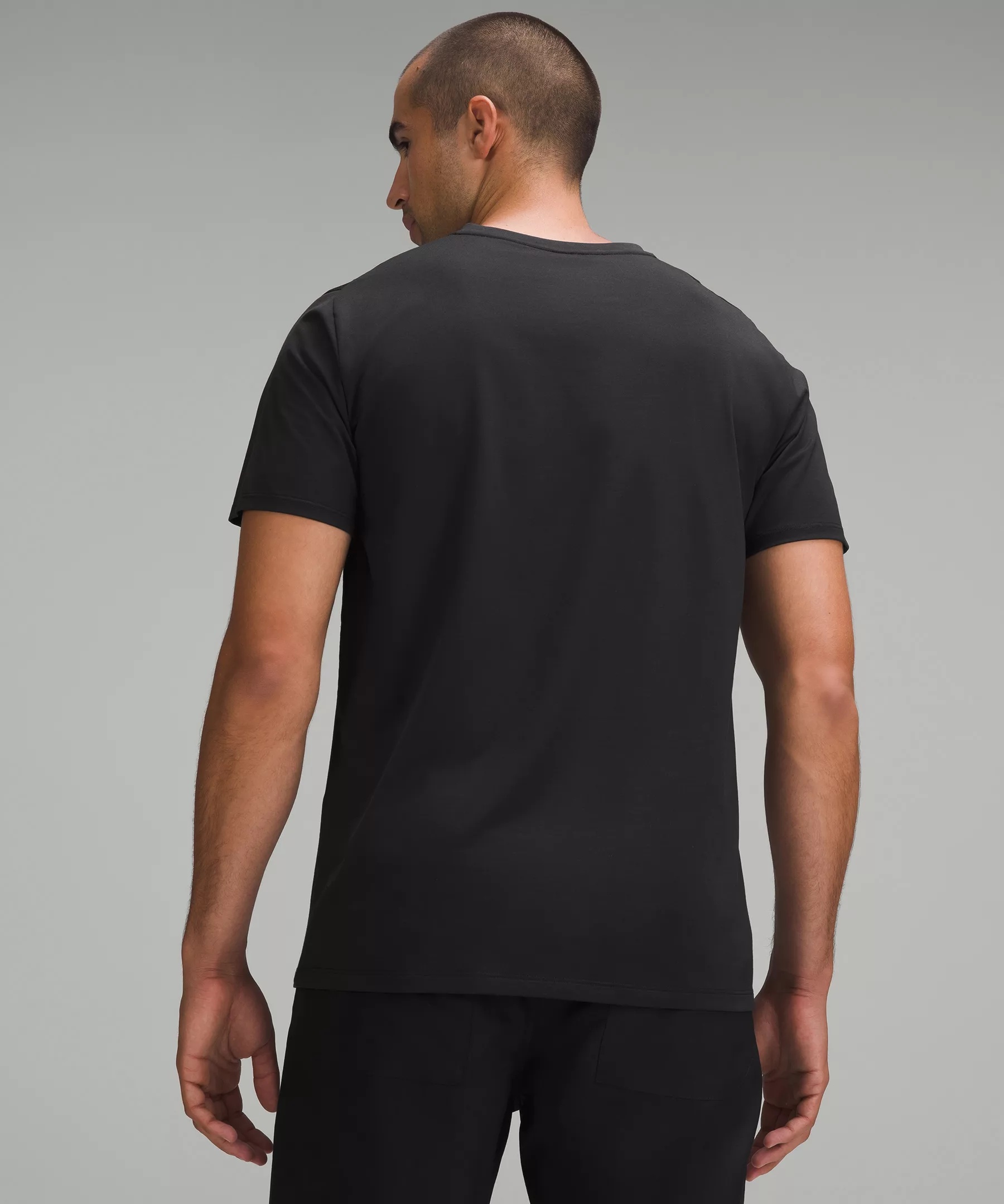 lululemon Fundamental V-Neck T-Shirt - 3