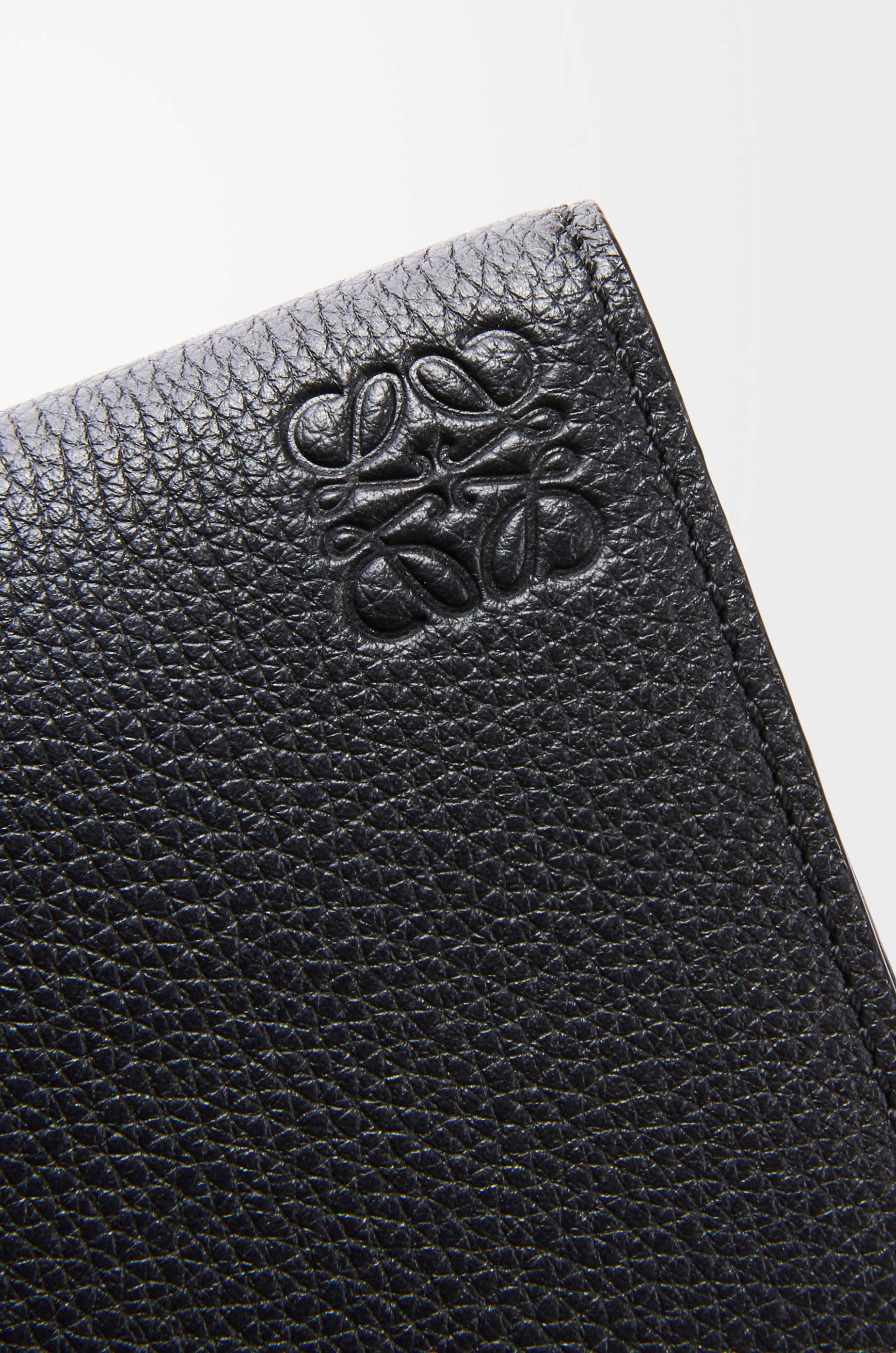 Long horizontal wallet in soft grained calfskin - 5