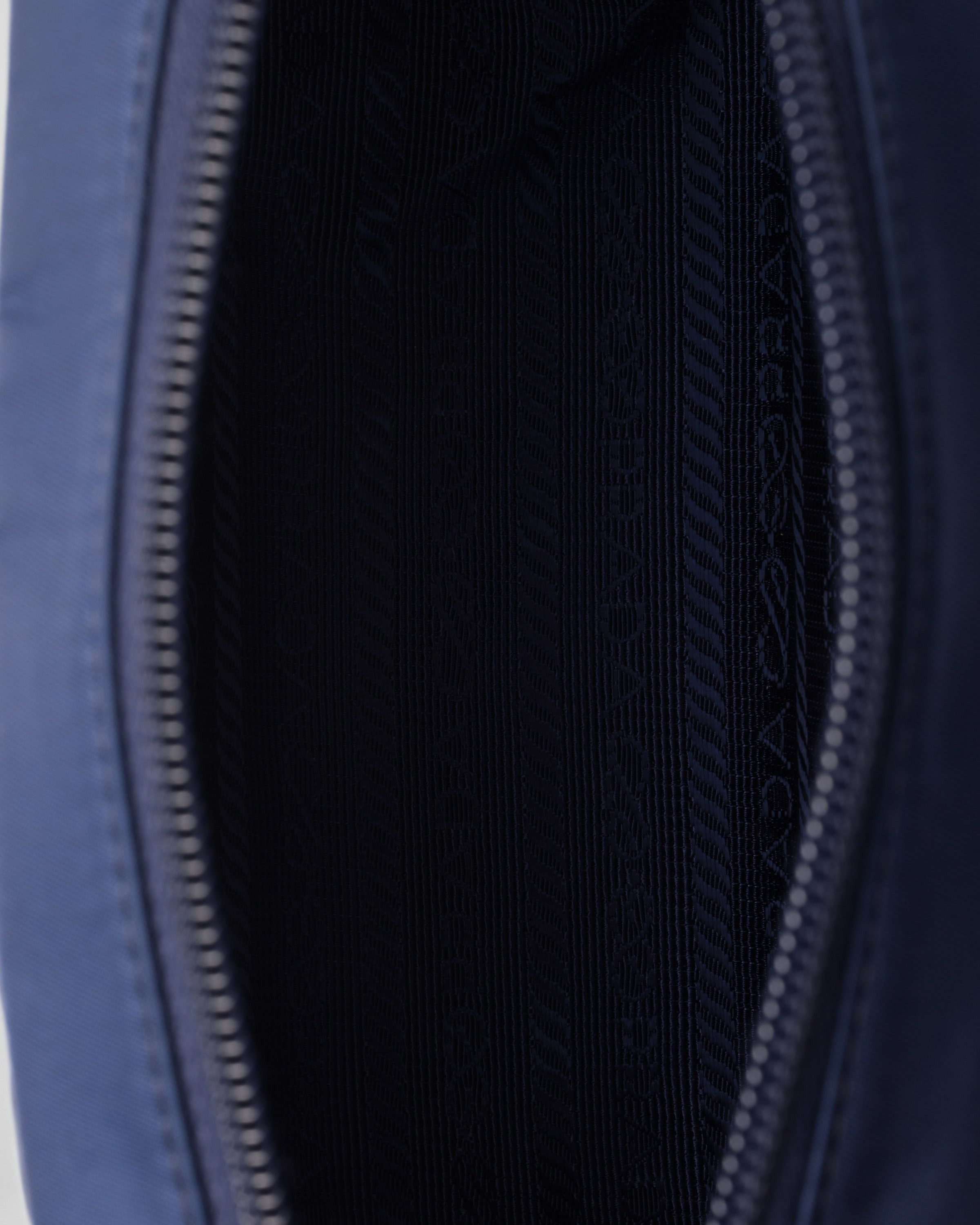 Re-Nylon pouch - 4